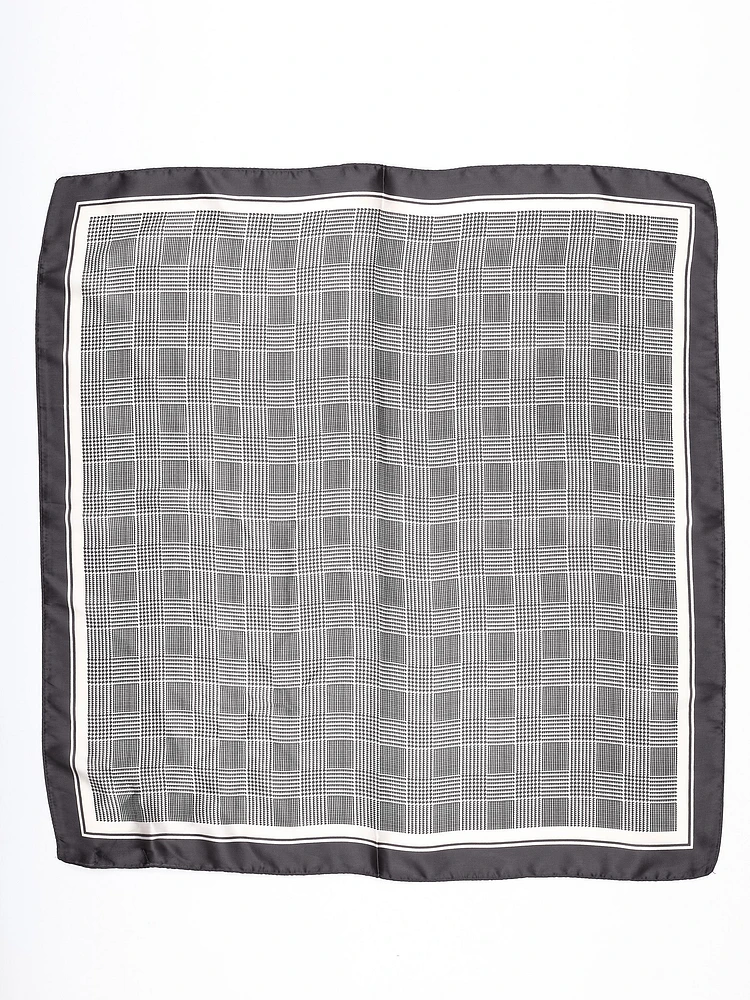 Squared scarf