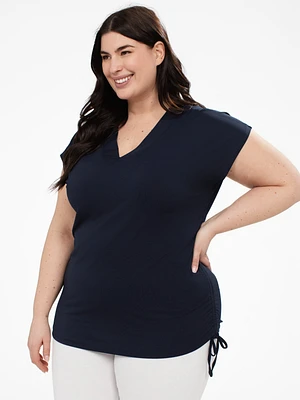 Short-sleeve semi-fitted t-shirt