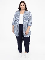 3/4-sleeve semi-fitted blouse with buttons
