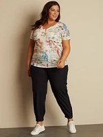 Short-sleeve semi-fitted t-shirt