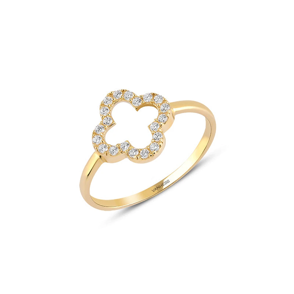 Glowing Clover Ring