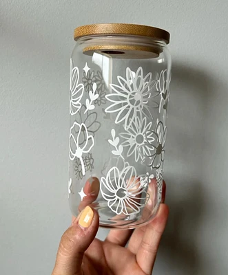 Tumbler en verre avec couvercle et paille (16 oz