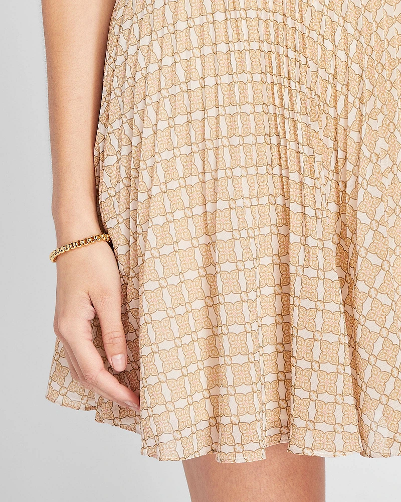 Pleated Short Skirt