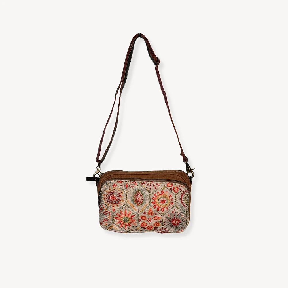 Addison Wristlet