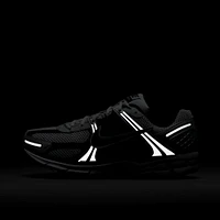 Nike Zoom Vomero 5 Metallic Silver / Black - Pure Platinum
