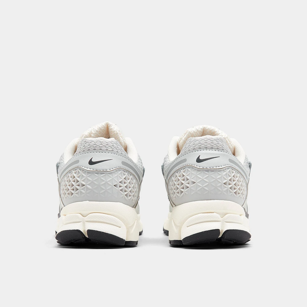 Nike Women's Zoom Vomero 5 Photon Dust / Chrome - Gridiron