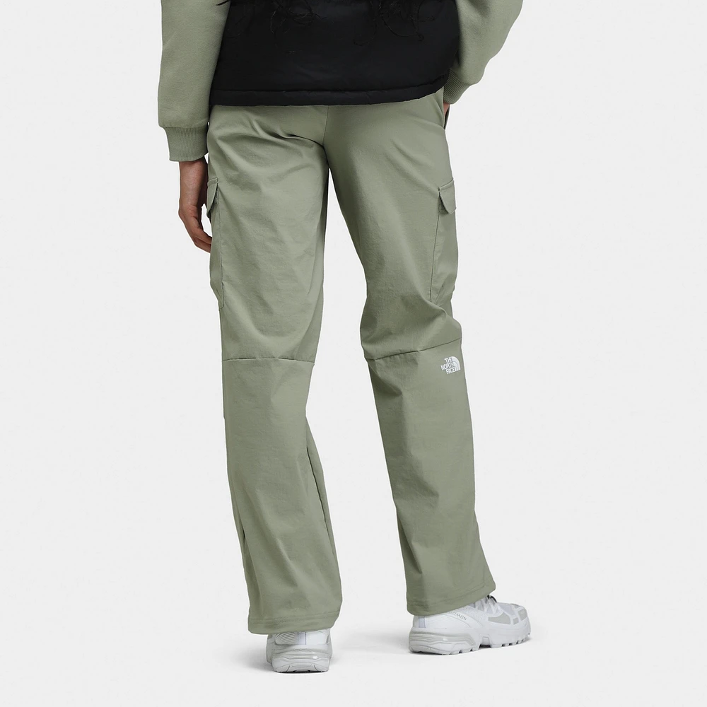 The North Face Women's Highwaisted Cargo Pants / Tea Green