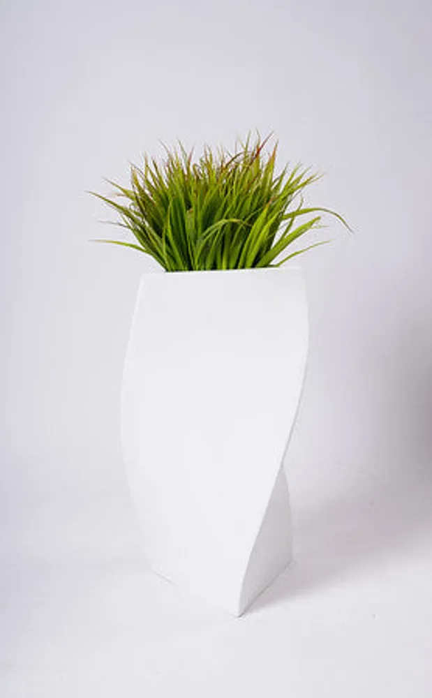 28" White Glossy Planter
