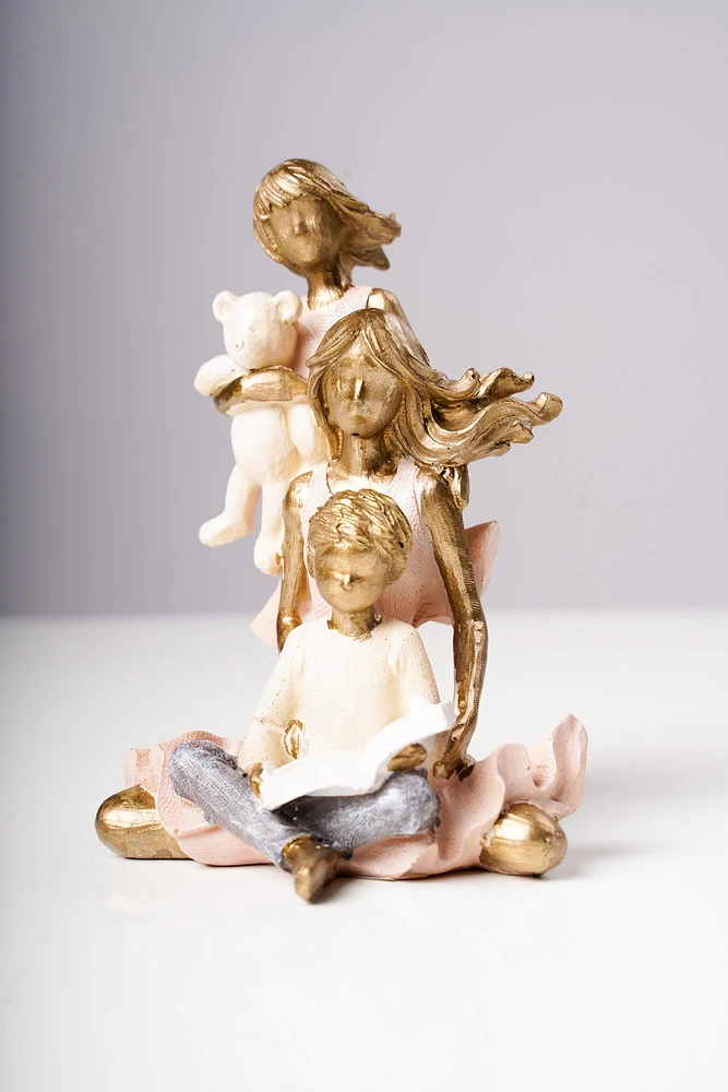 4" Mother & children's w/ bear - Family Collection