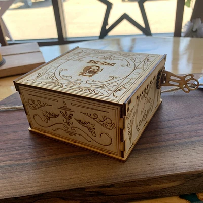 Zig Zag Box with Wood Turning Key