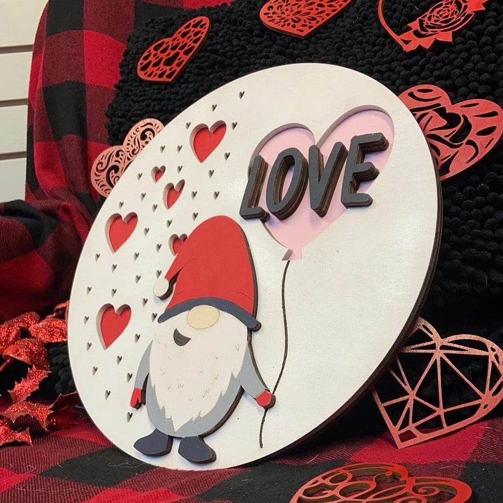 Love Gnome Decor
