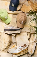 Tornado Zephyr Sneaker
