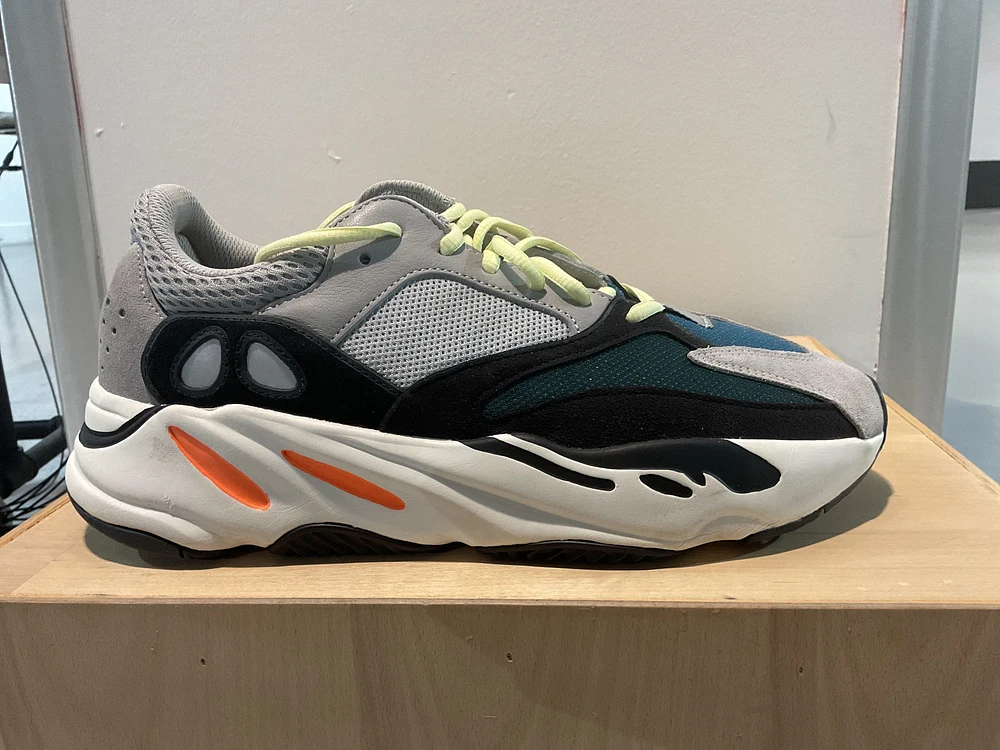Pre-Owned Yeezy Boost 700 'Wave Runner' 2023