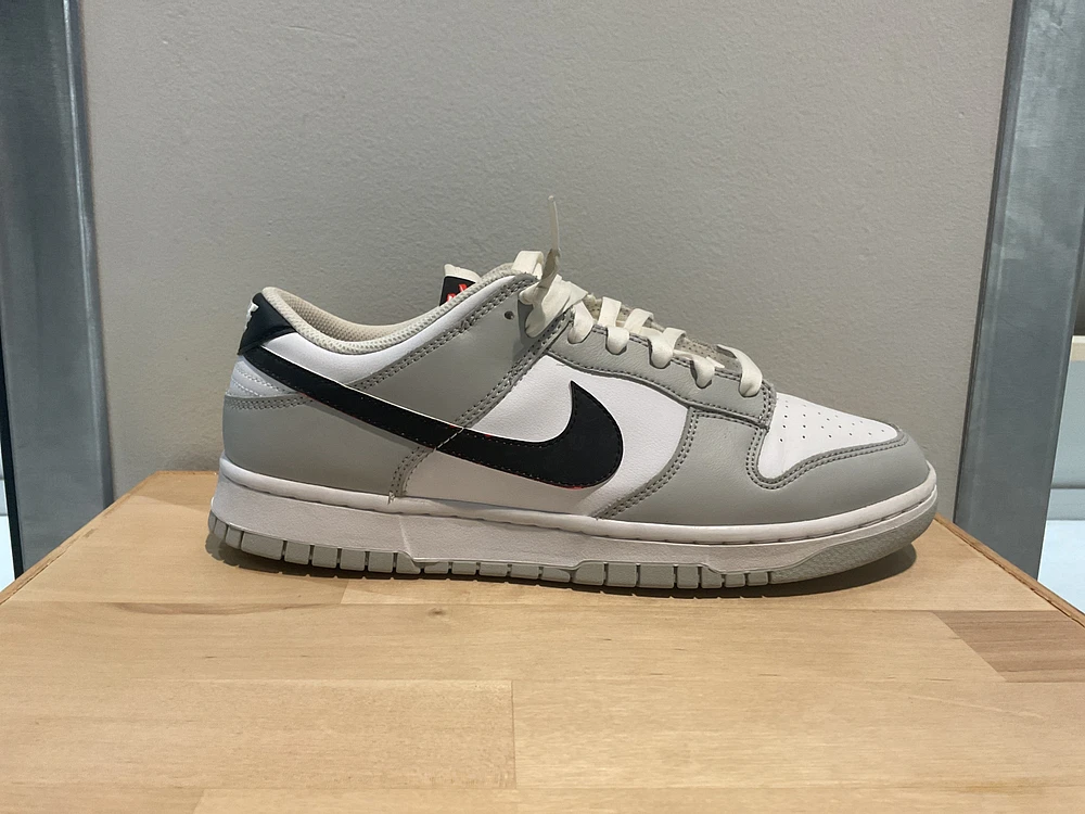 Pre-Owned Dunk Low SE 'Lottery Pack - Grey Fog'