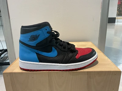 Pre-Owned Women's Air Jordan 1 High OG 'NC to Chi'