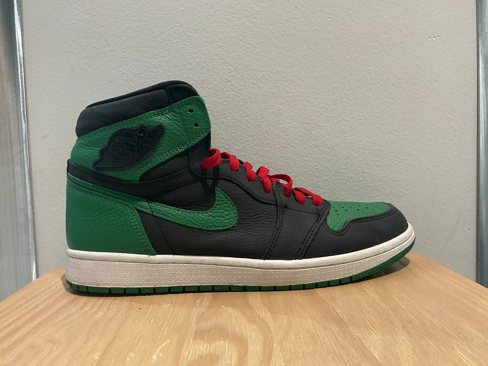 Pre-Owned Air Jordan 1 Retro High OG 'Pine Green 2.0'