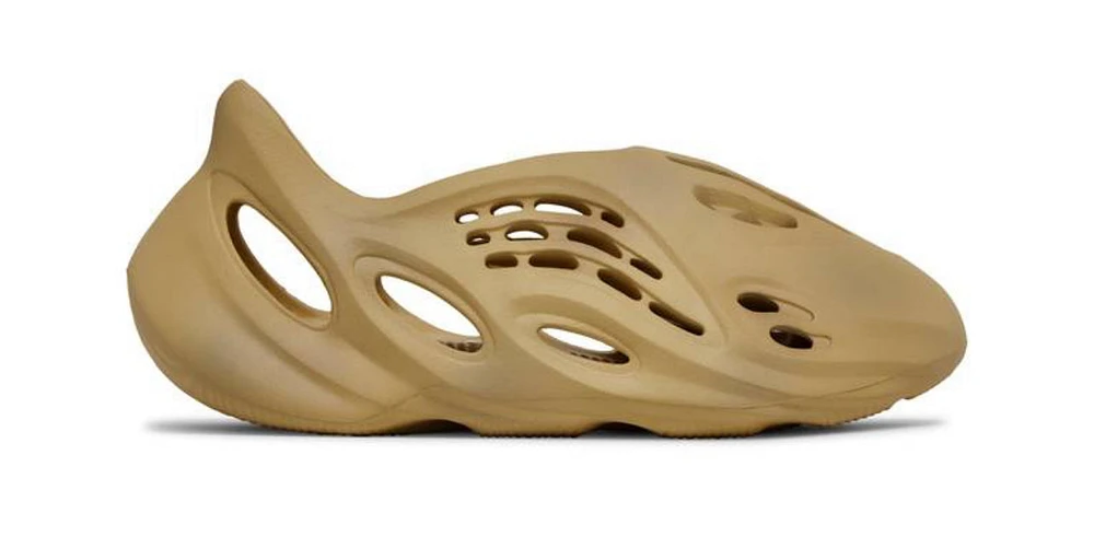 Yeezy Foam Runner 'Desert Sand'