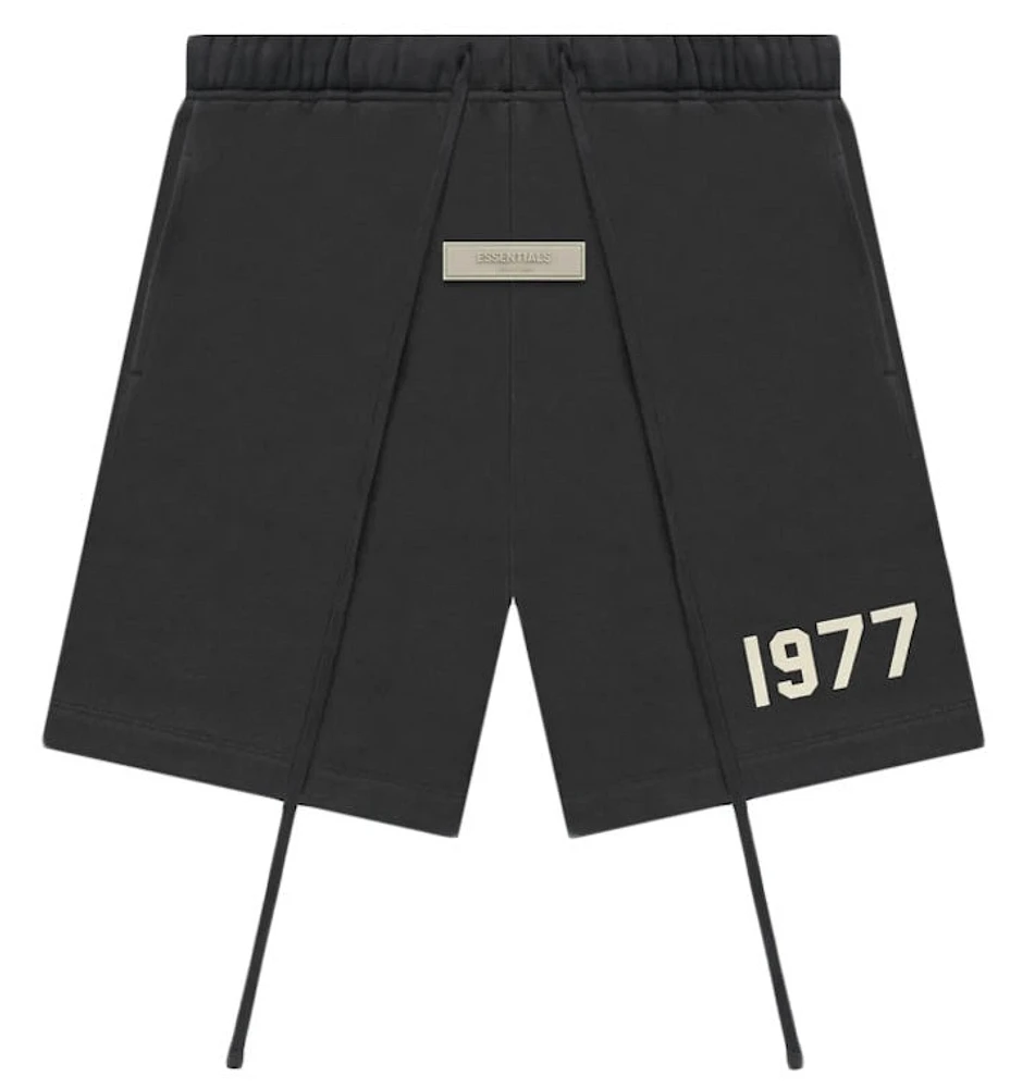 Essentials Short 1977 Iron