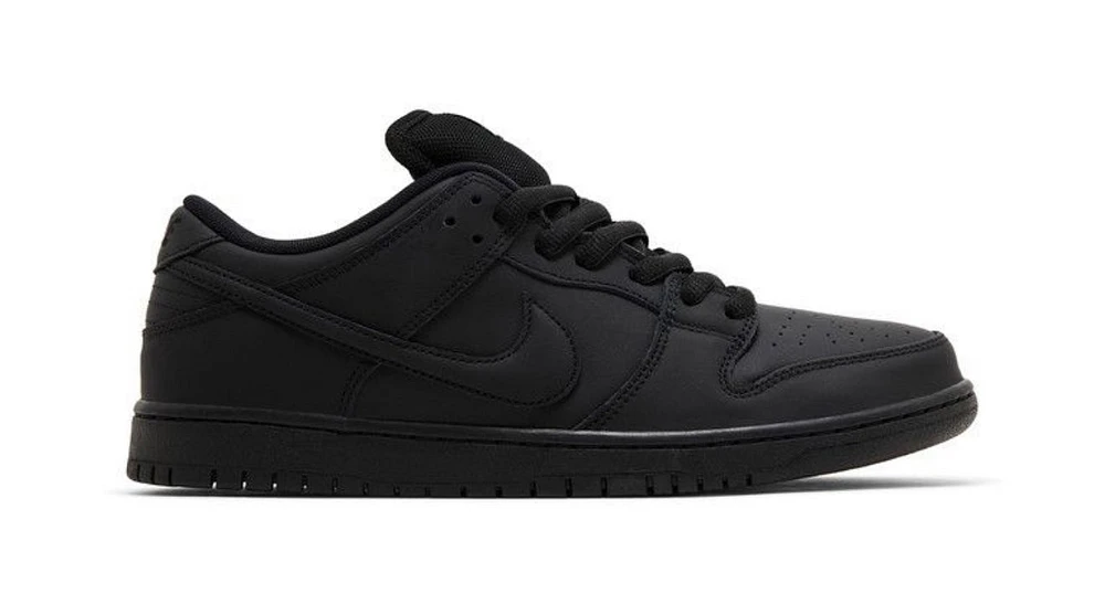 Dunk Low Pro SB 'Triple Black'