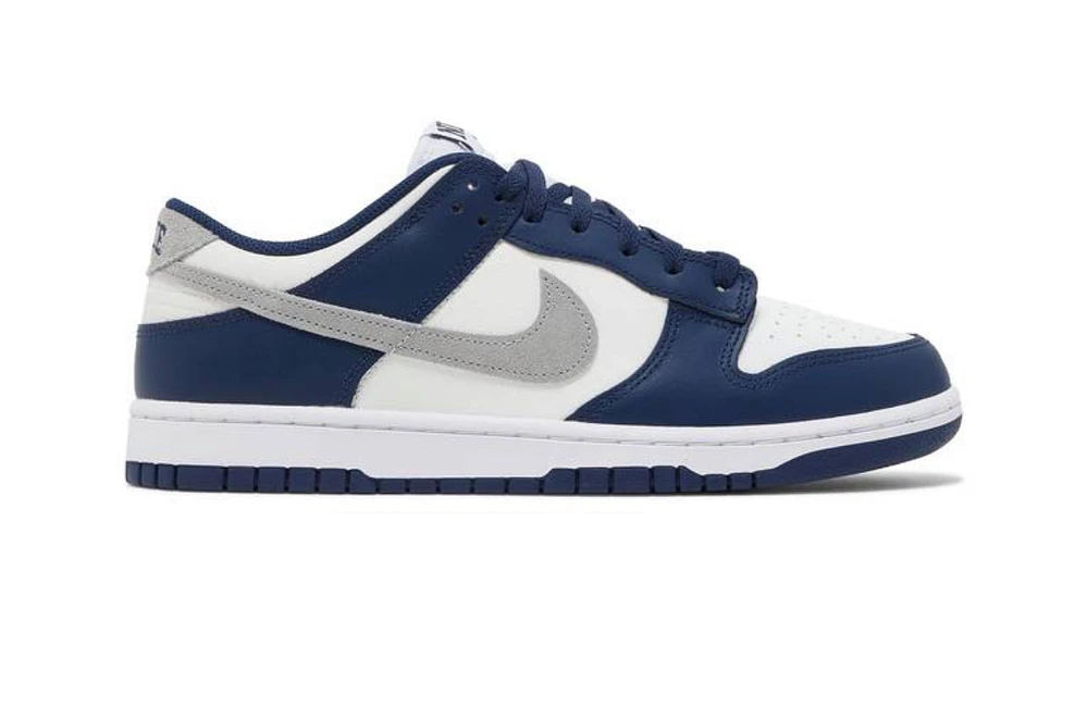 Dunk Low 'Midnight Navy Smoke Grey'