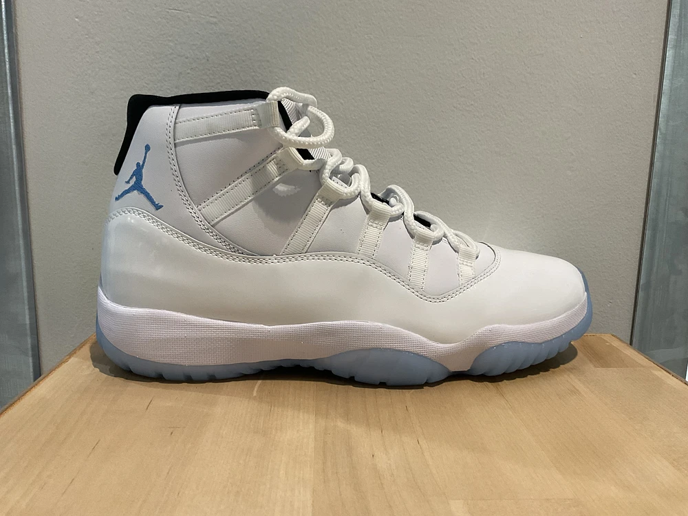 Pre-Owned Air Jordan 11 Retro 'Legend Blue / Columbia' 2024