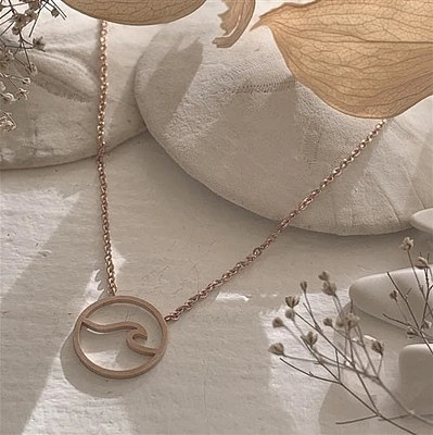 Baja Wave Pendant In Rose Gold