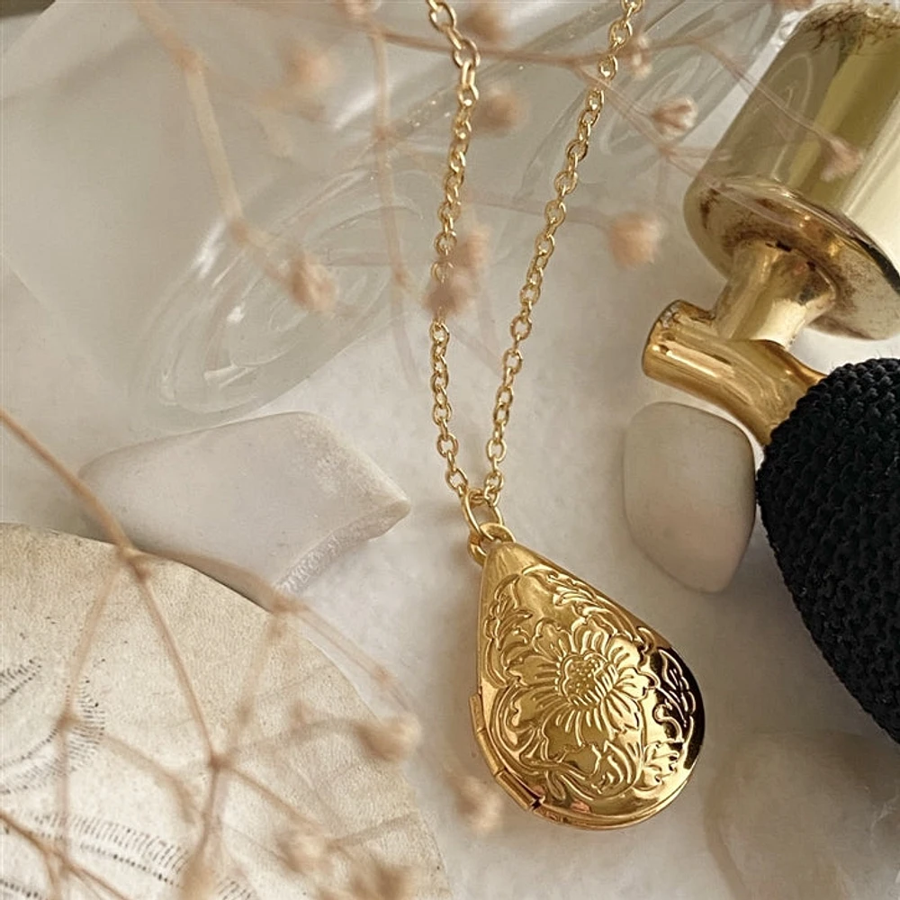 Song Sung Blue Floral Teardrop Locket