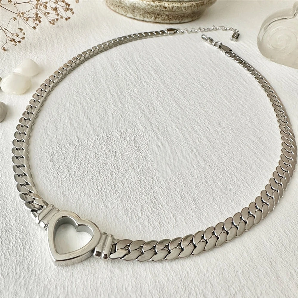 Bellatrix Cuban Necklace W Heart