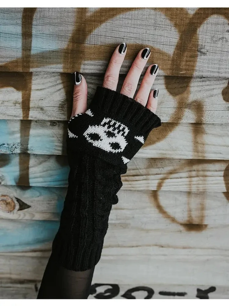 Knitted Skull and Crossbones Fingerless Gloves
