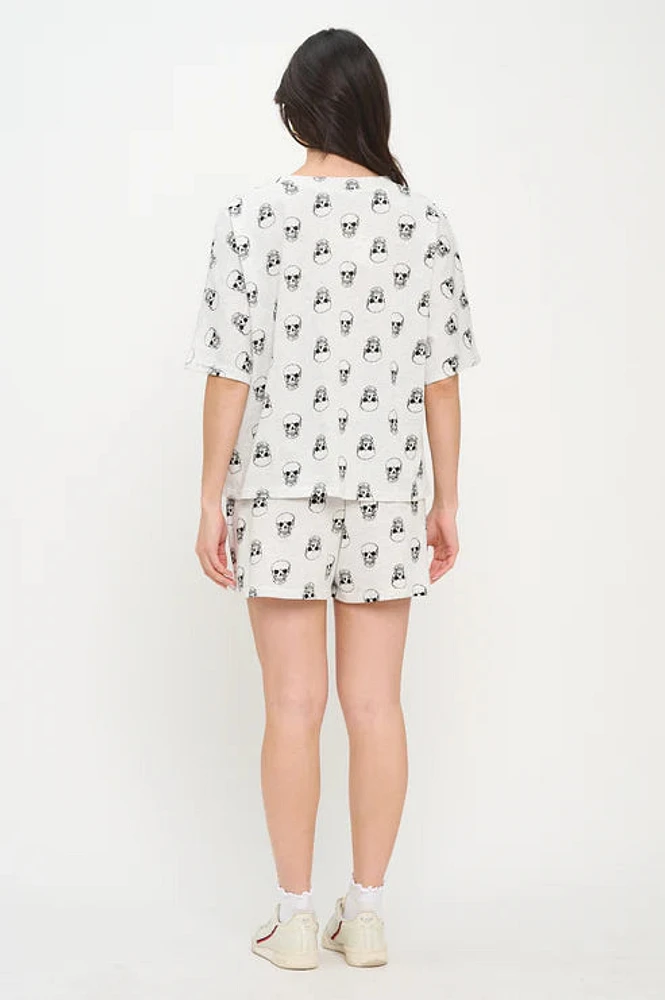 All Over Skull Print Relaxed Shorts