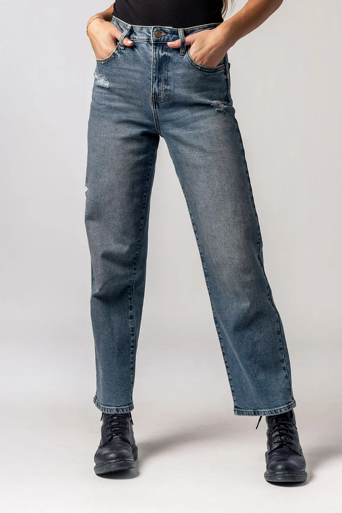 Celebrity Pink Emaline Wash High-Rise Straight-Leg Jean