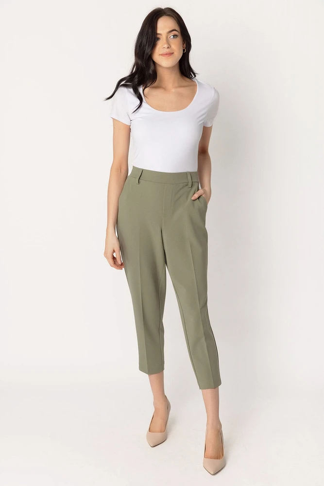 Knit Crepe Cropped Trouser