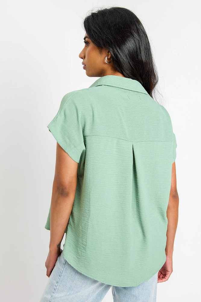 Airflow Short-Sleeve Button-Up Shirt