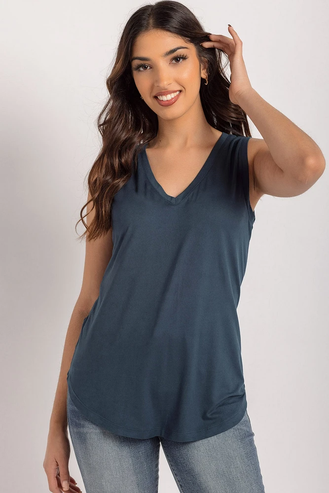 Sleeveless V-Neck Top with Shirttail Hem