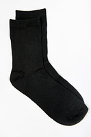 Solid Ribbed Crew Socks