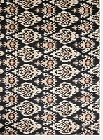 Foulard à motif damassé