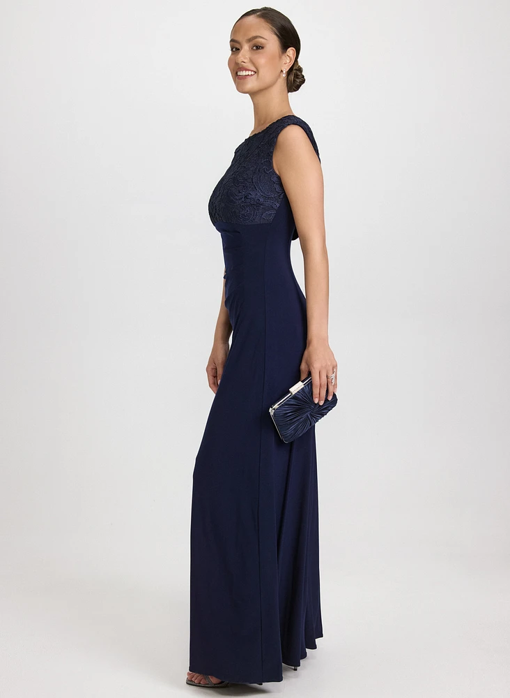 Robe à bustier en dentelle