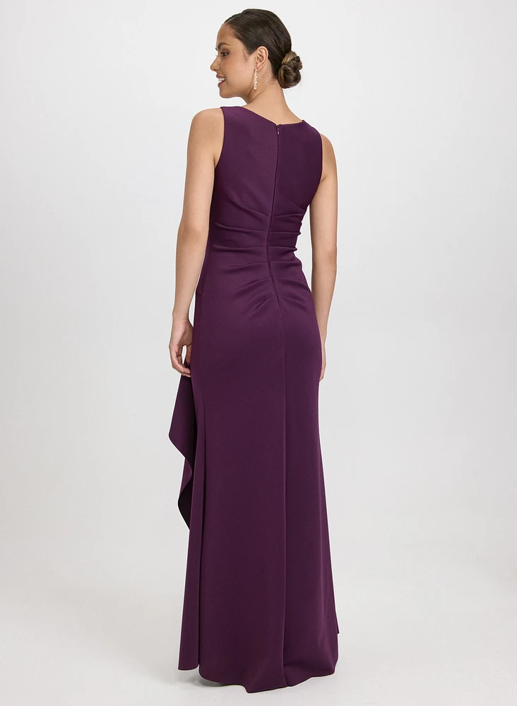 Robe de soirée à détail volanté