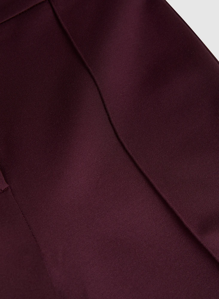 Emma Pintuck Detail Slim-Leg Pants – Regular