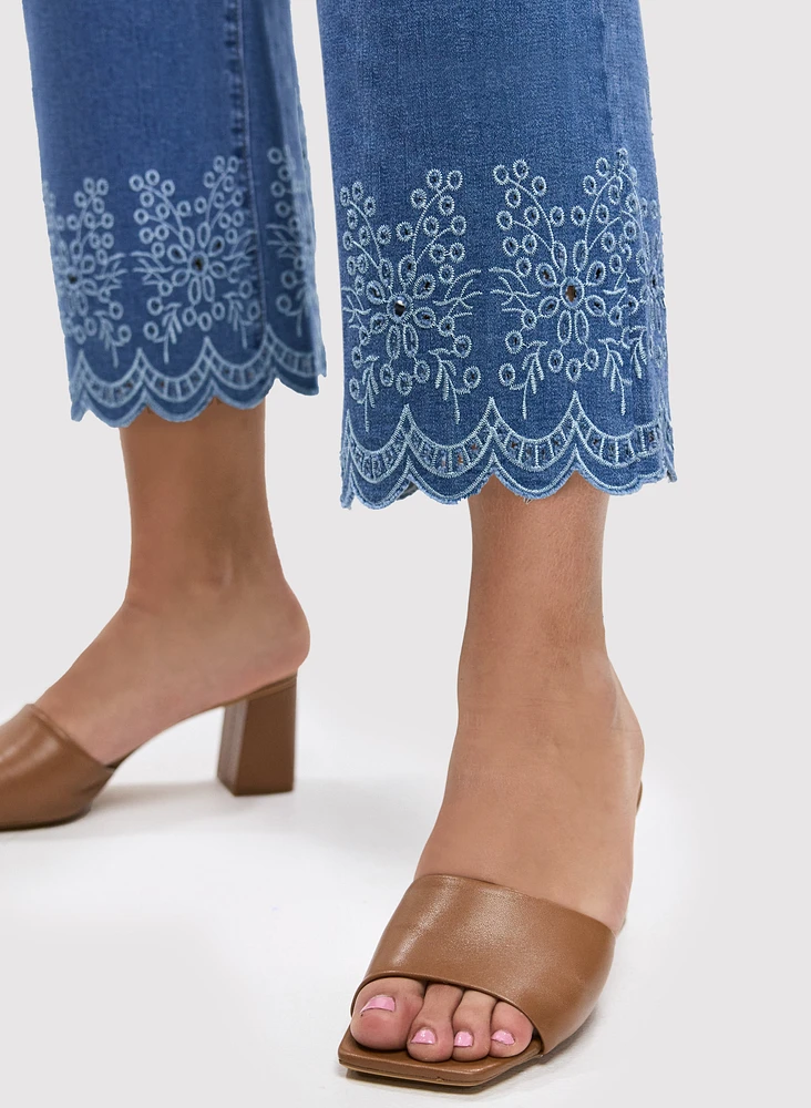 Embroidered Hem Capri Jeans