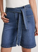 Short en denim avec ceinture à nouer