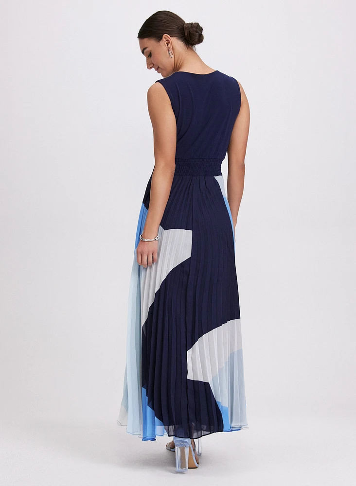 Pleated Geometric Print Dress