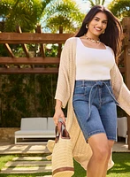 Short en denim avec ceinture à nouer