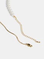 Pearl Detail Snake Chain Necklace