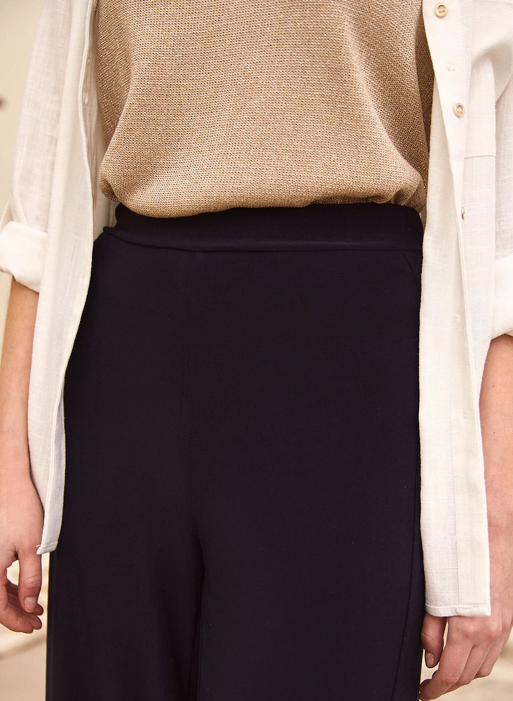 Wide Leg Pull-On Capris