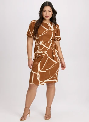 Robe abstraite à taille nouée