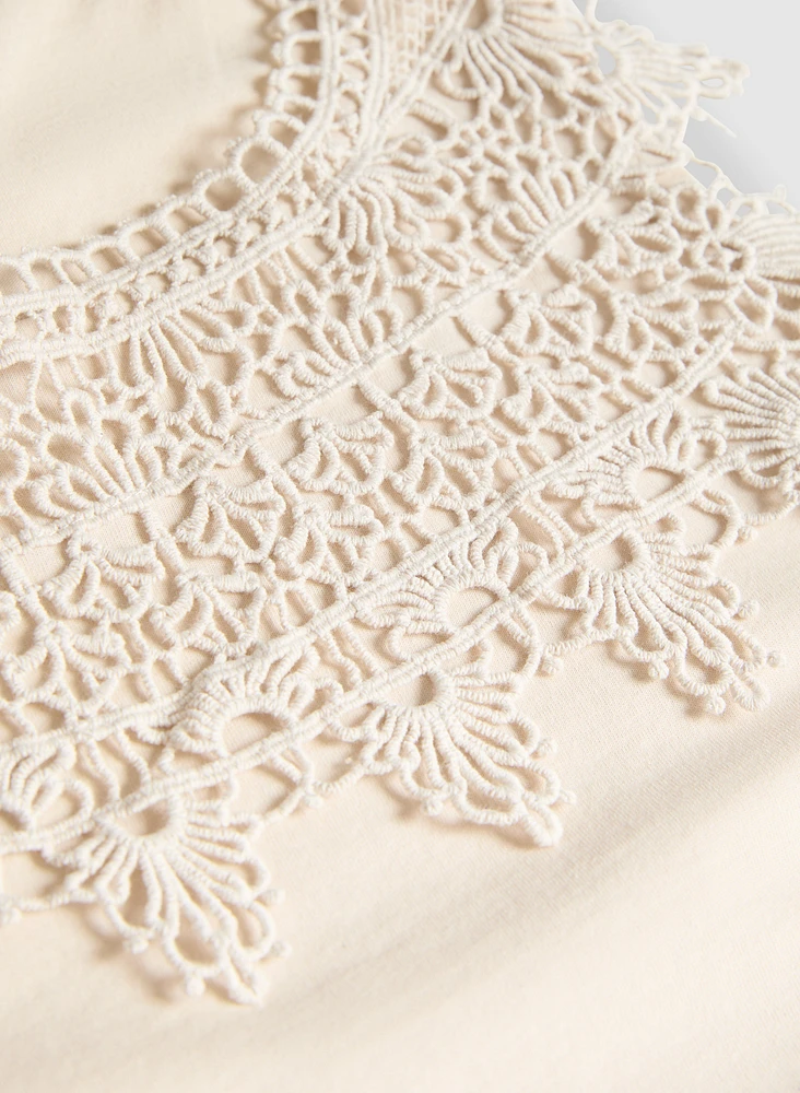 Crochet Appliqué Tank Top