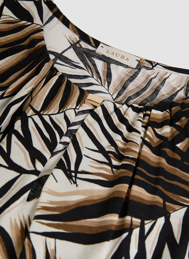 Sleeveless Leaf-Print Keyhole Top