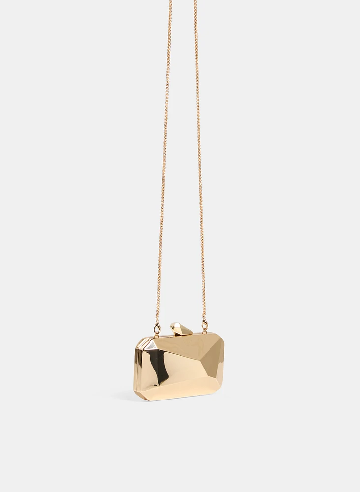 Pochette en métal embossé