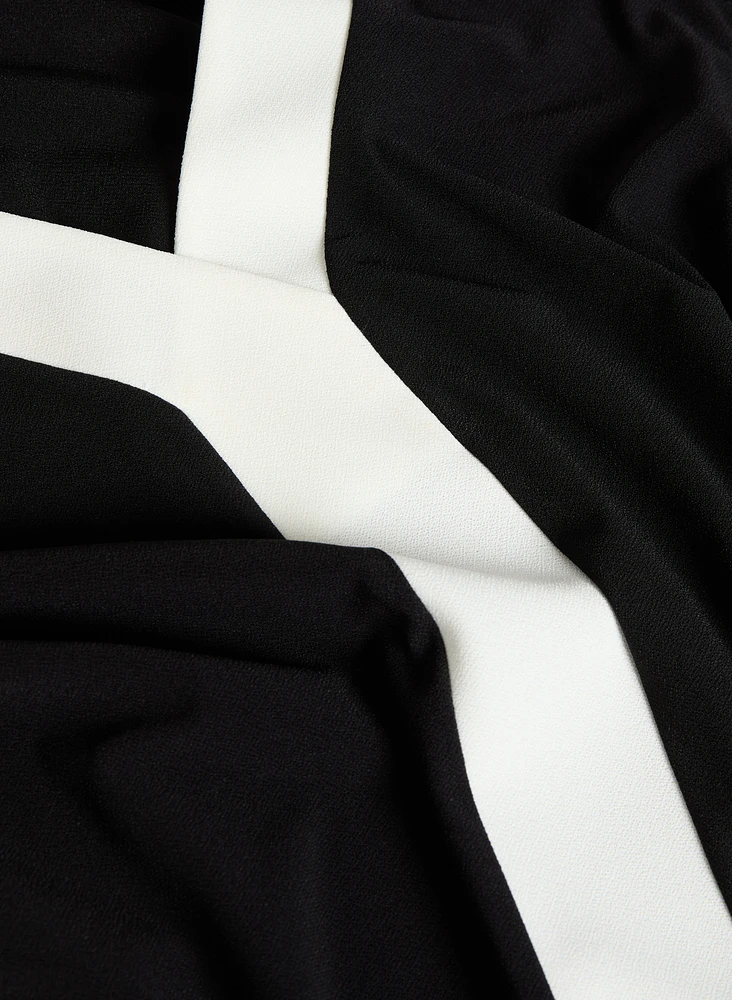 Contrast Trim Top
